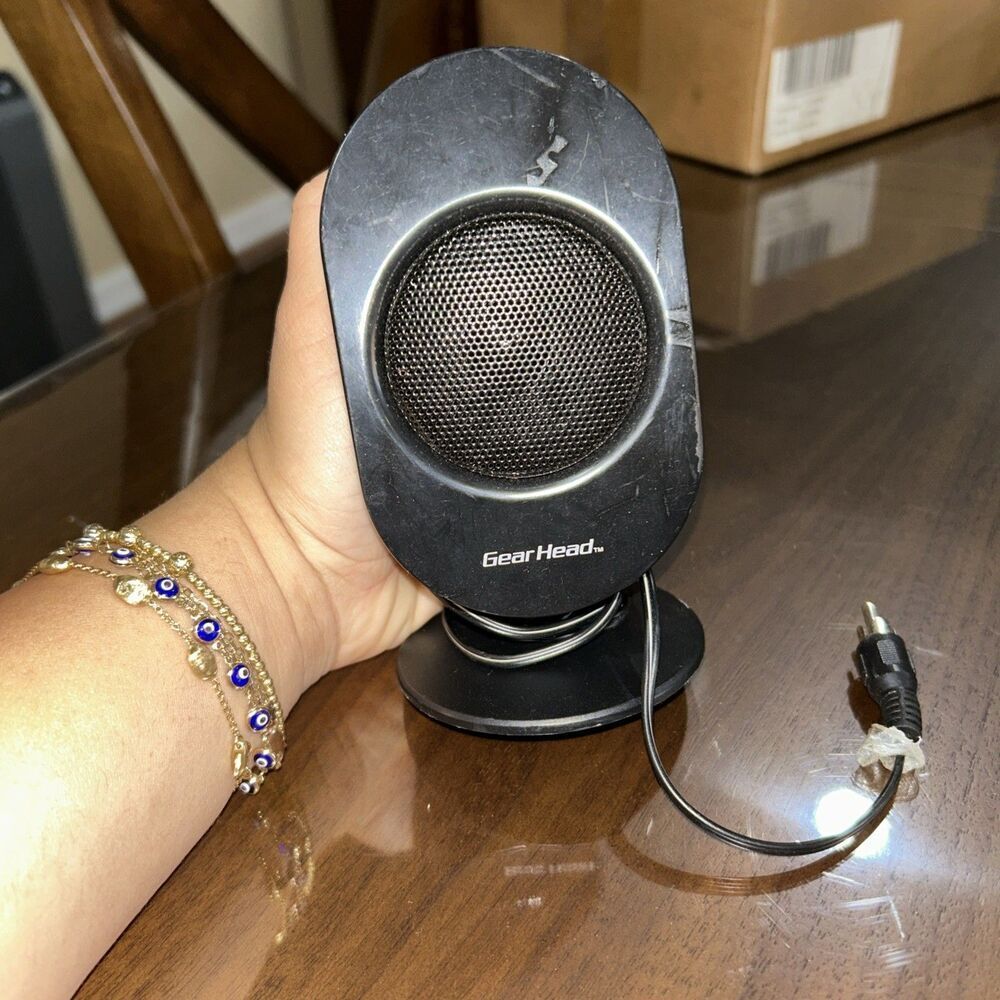 Gear Head 2.1 Studio Speaker System, model SP3500ACB - Picture 3 of 3